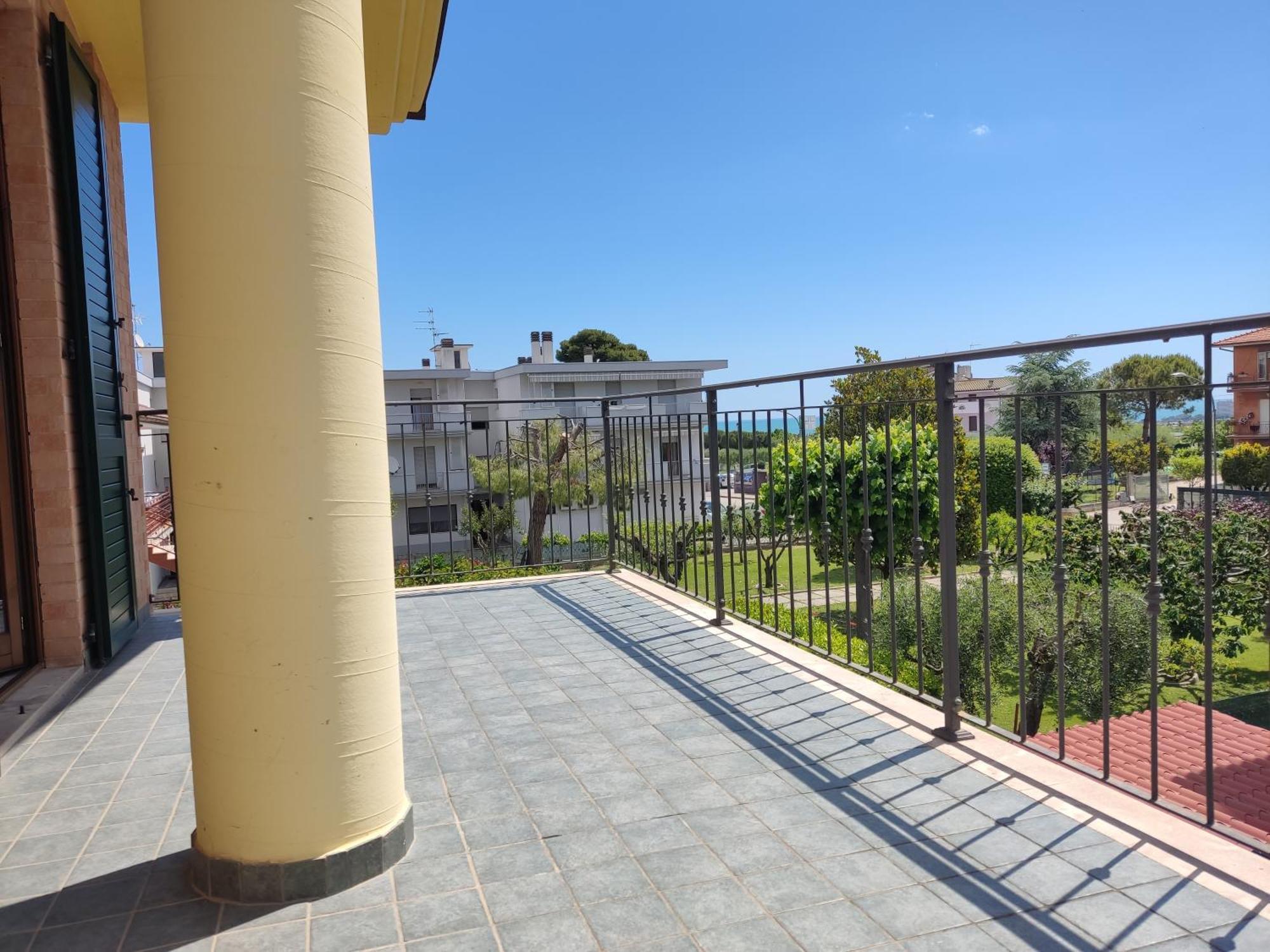 Casavacanze Azzurro Mare Porto SantʼElpidio Εξωτερικό φωτογραφία