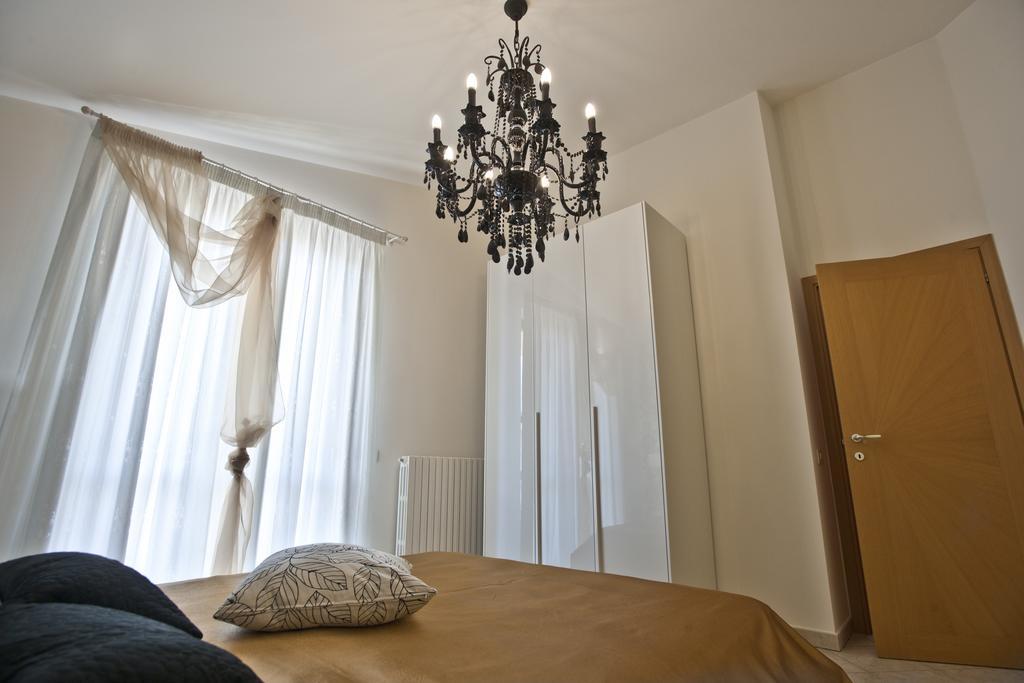 Casavacanze Azzurro Mare Porto SantʼElpidio Δωμάτιο φωτογραφία